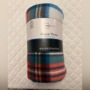 Mainstays Multicolor Plaid Fleece Blanket